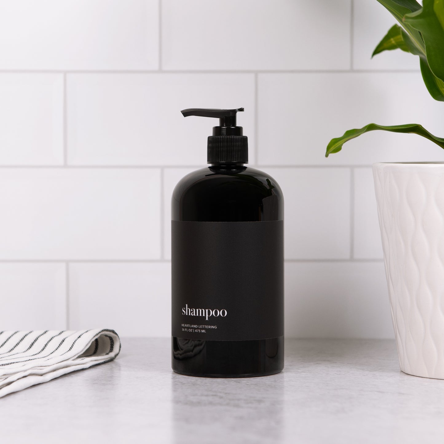 Black Minimalist Shower Dispenser Bottles - Manhattan Collection, Black Matte Label | Black Glossy Bottle